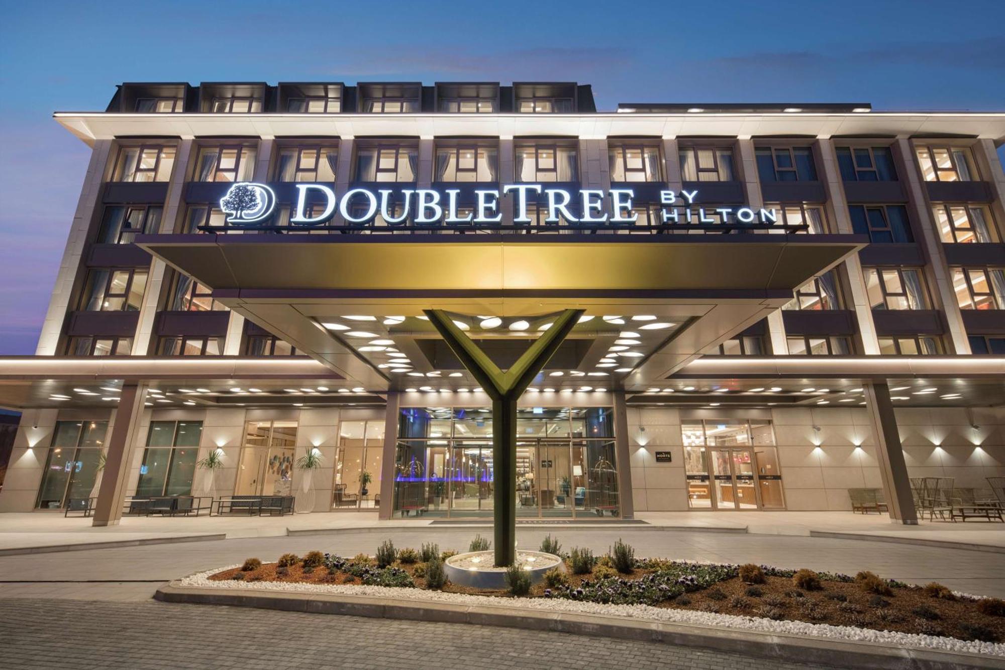 斯科普里希尔顿逸林酒店 外观 照片 DoubleTree by Hilton Athens